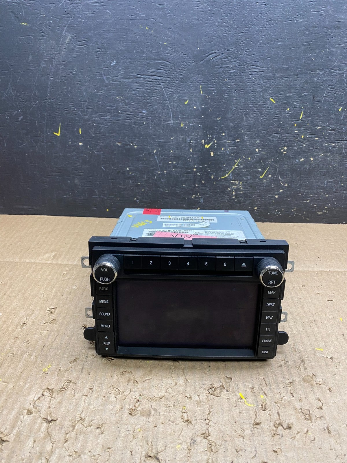 2010 Mercury Mountaineer Single Disc CD Navigation Player Radio Stereo v1613 DG0