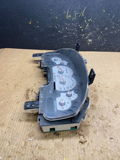 2004 2005 Mercury Mountaineer Instrument Cluster Speedometer Gauge OEM z7332 DG2