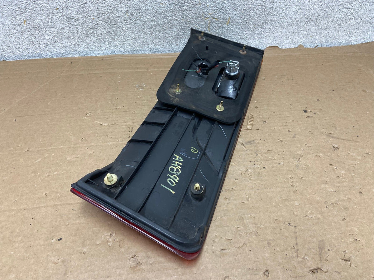 2002 2003 2004 Honda Odyssey Left Driver LH Side Tail Light Inner AH8901 LK4