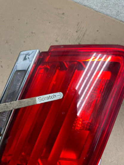 2009-2012 BMW 7-Series F01 F02 750i 750Li Left Driver Inner Tail Light Q4350 DW4