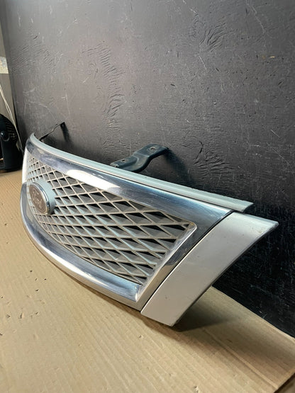 2005 2006 2007 Ford Five Hundred Front Upper Grill Grille Logo Emblem AF8572 DG1