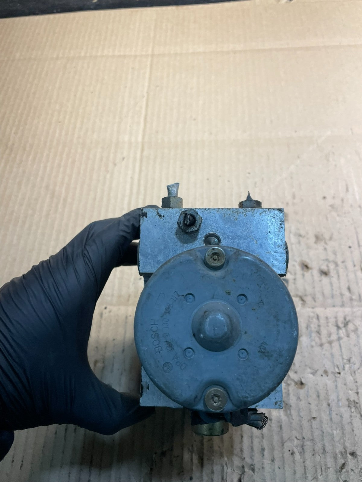 2004 2005 Dodge Durango ABS Anti Lock Brake Pump OEM x8784 DG5