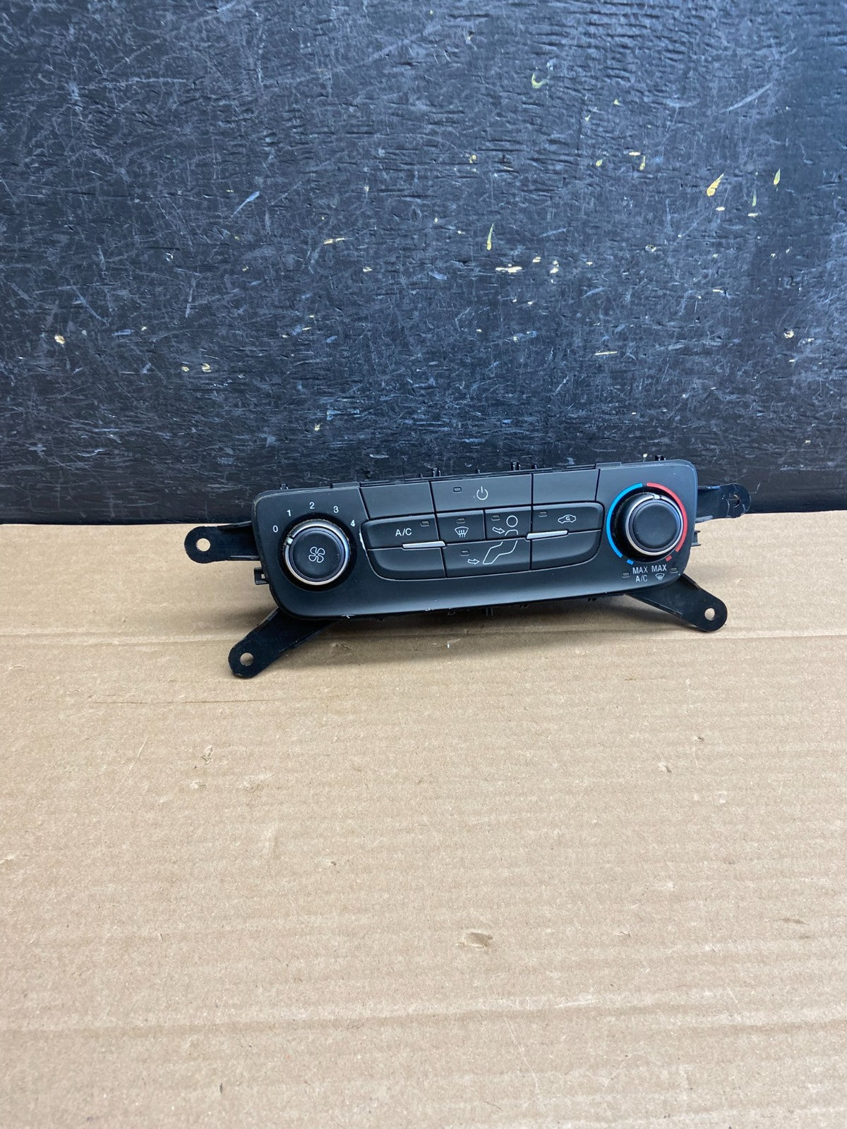 2019 - 2020 Ford Transit Connect A/C Heater Climate Control W/Bezel AG5084 DG0