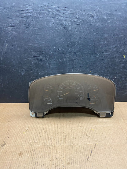 2004 to 2007 Chevrolet Express Speedometer Cluster Gauge M4470 PS0