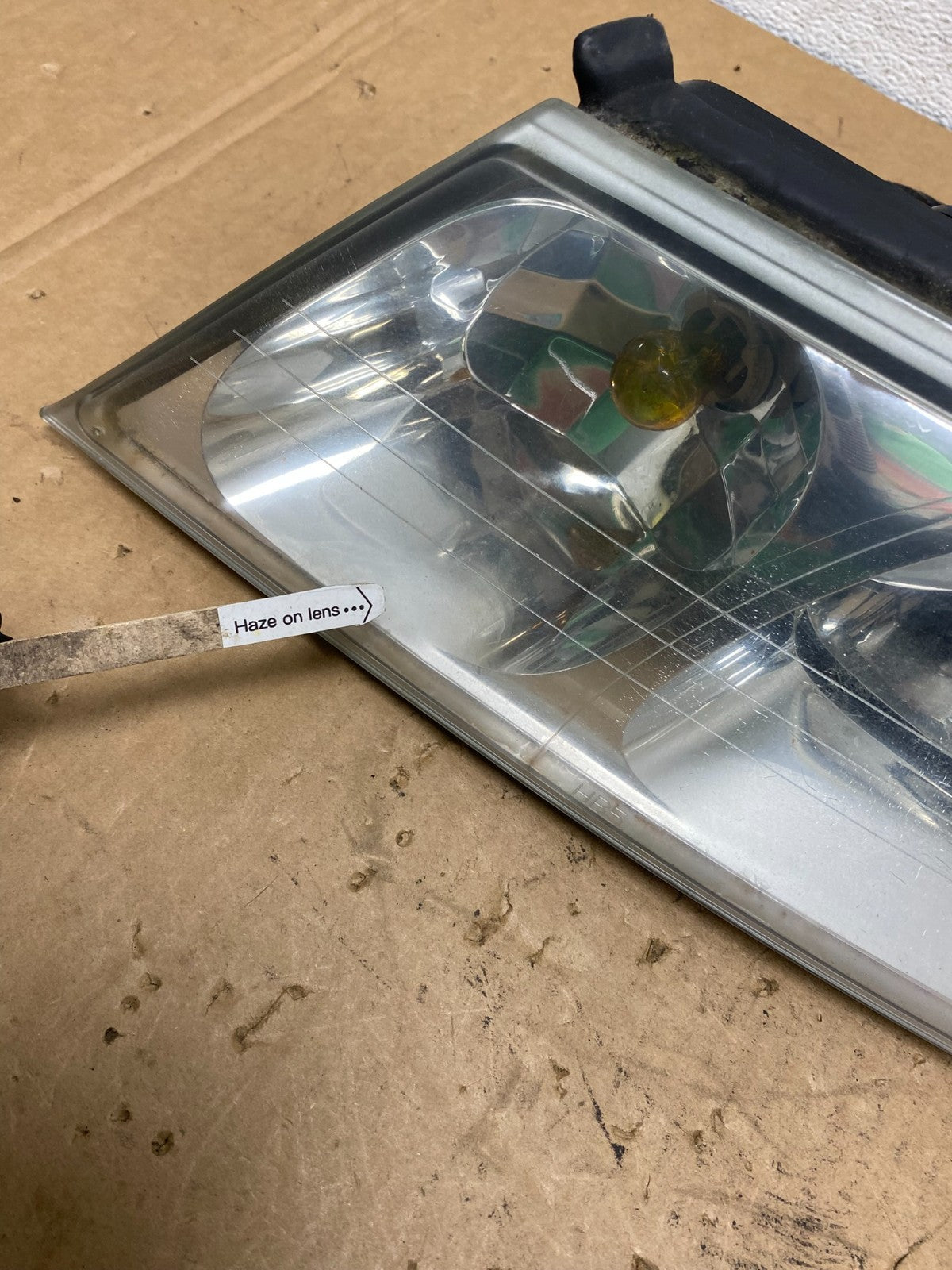 1999 to 2002 Lincoln Continental Left Driver LH Side Headlight AD3227 DW5