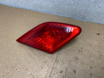 2003 to 2004 Toyota Avalon Left Driver LH Side Inner Tail Light OEM V0030 DW1