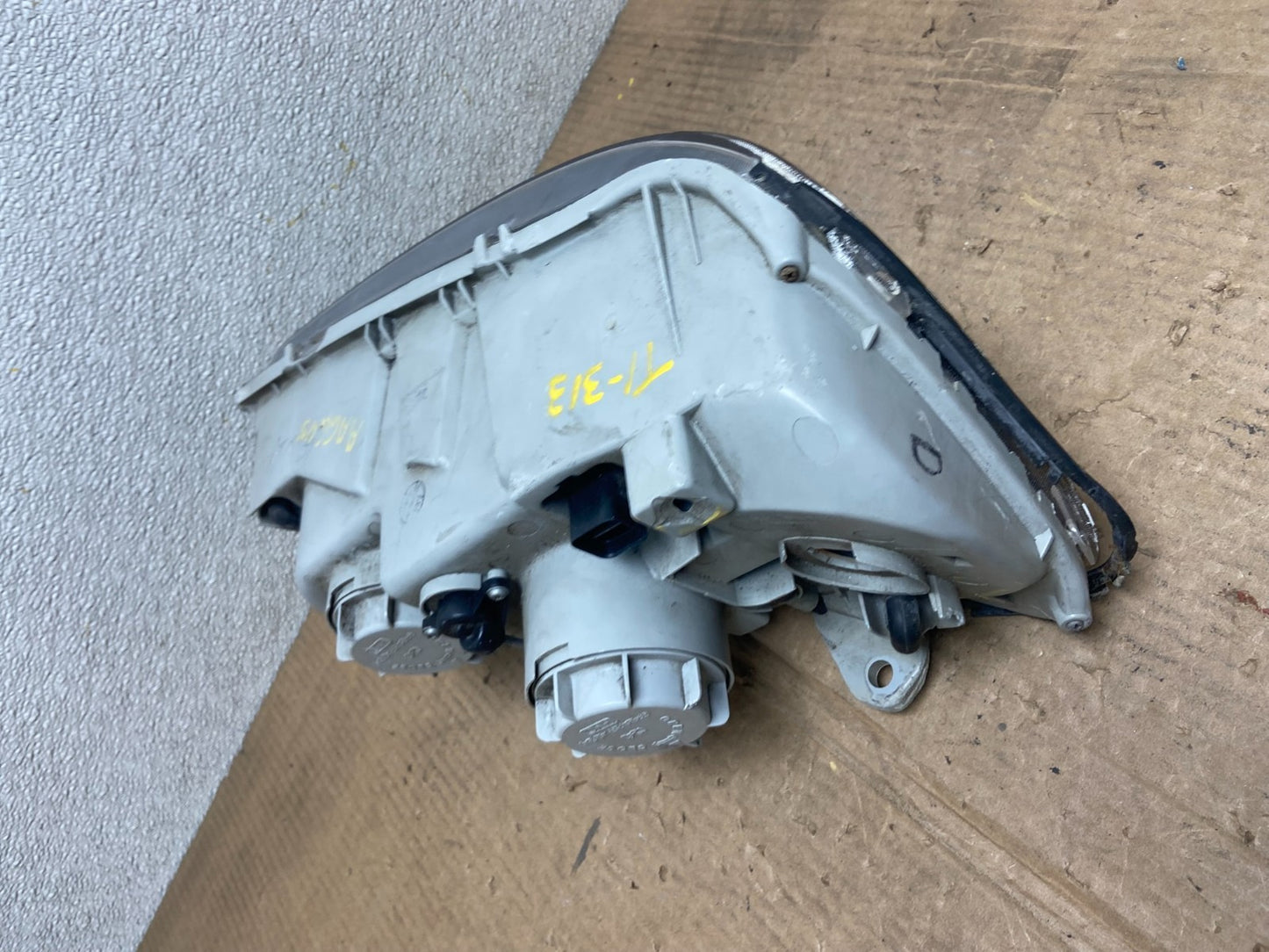 2001 2002 2003 Hyundai XG350 XG Left Driver LH Headlight Halogen Oem AA6645 DW9