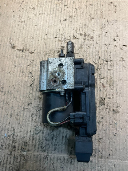 2006 2007 Ford E250 E350 Econoline Anti-Lock ABS Antilock Brake Pump v5303 DG3