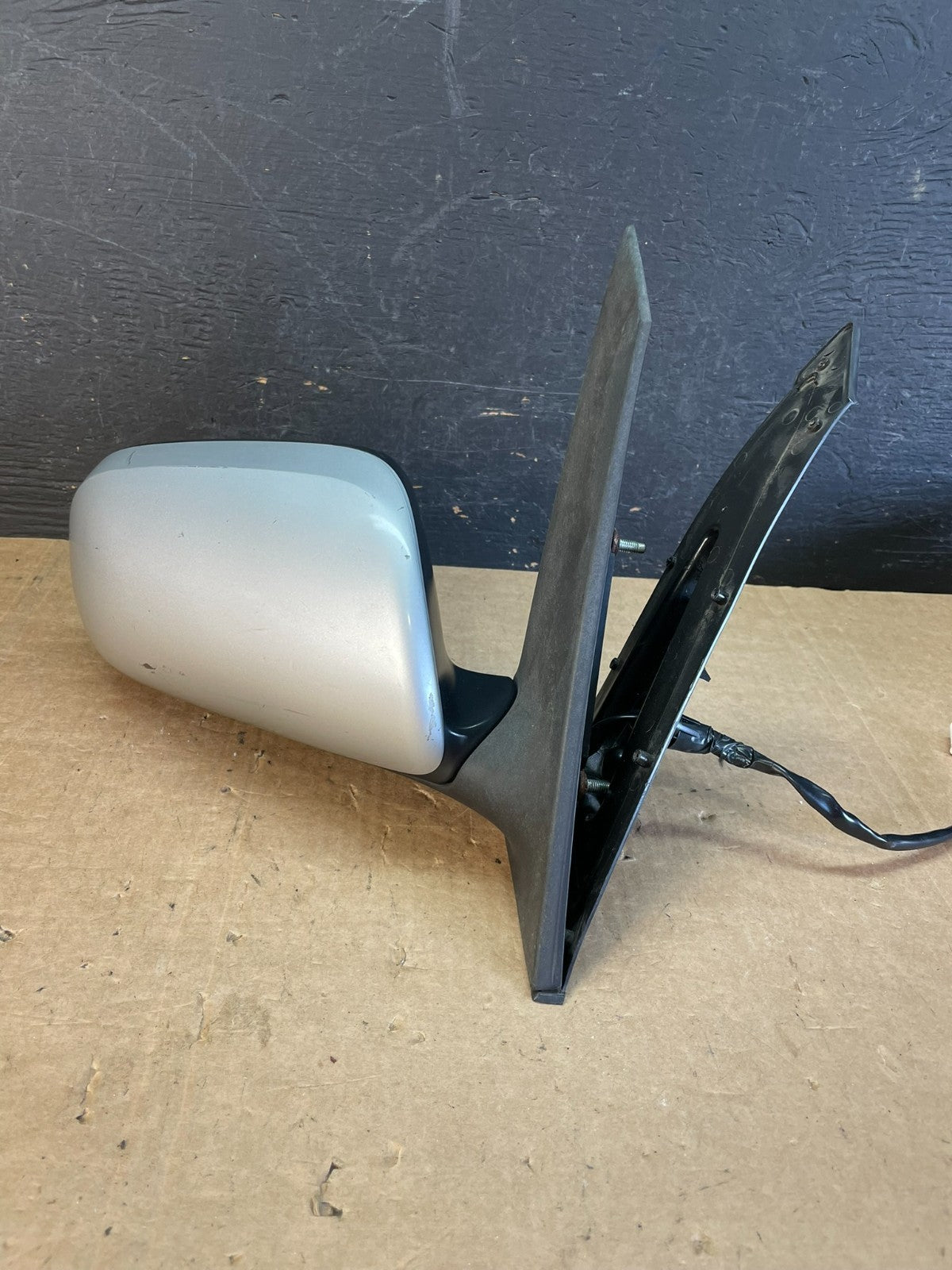 2004 to 2009 Toyota Prius Right Passenger RH Side View Door Mirror AE8567 DW1