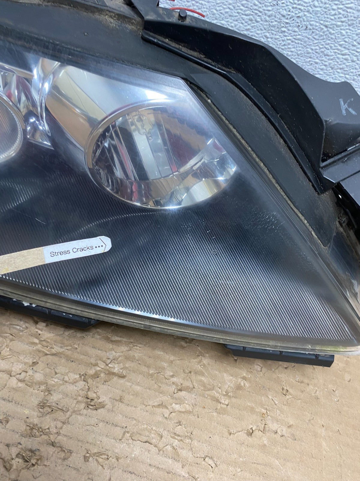 Halogen 2007 to 2009 Mazda CX-7 Right Passenger RH Side Headlight AD4348 DW4