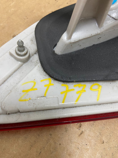2013 to 2016 Ford Escape Right Passenger RH Side Inner Tail Light OEM Z7779 DW6