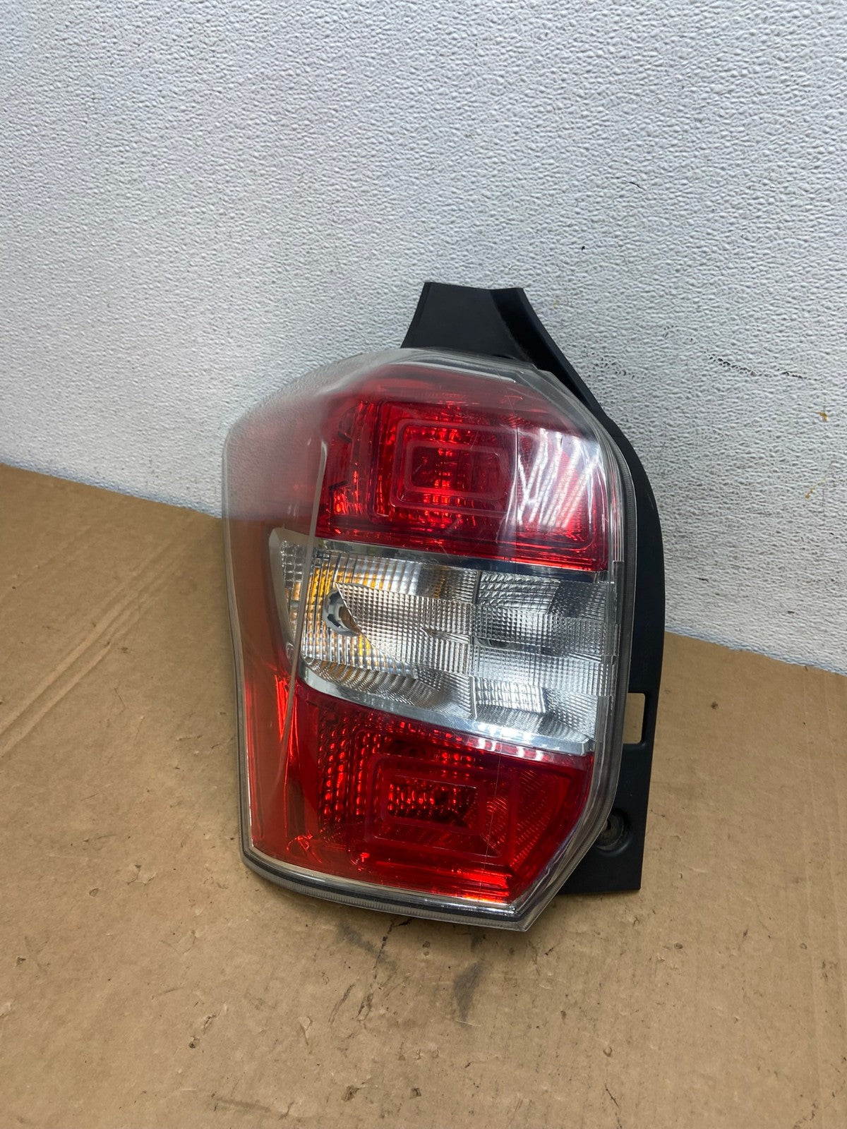 2014-2016 Subaru Forester Left Driver LH Side Tail Light AD2793 LK0