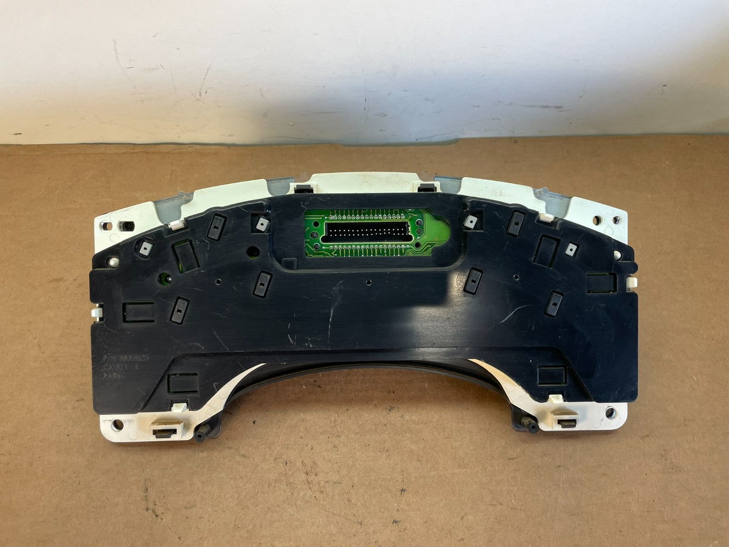 2000 to 2005 Chevrolet Astro Cluster Gauge Speedometer ECM AG0702 DW10