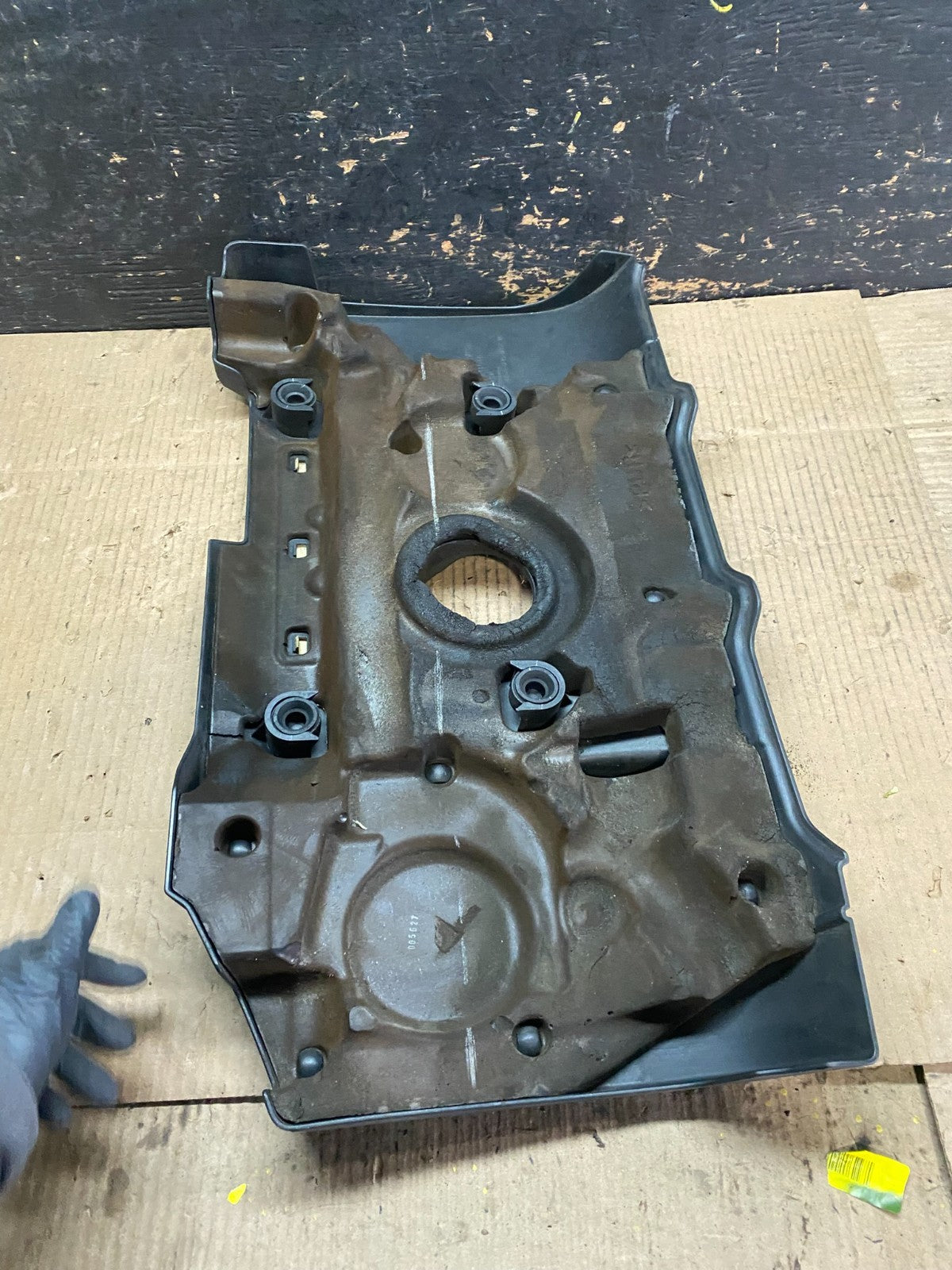 2007 to 2014 Volvo XC90 OEM 3.2L Upper Top Engine Motor Dust Cover Oem W5881 DG6