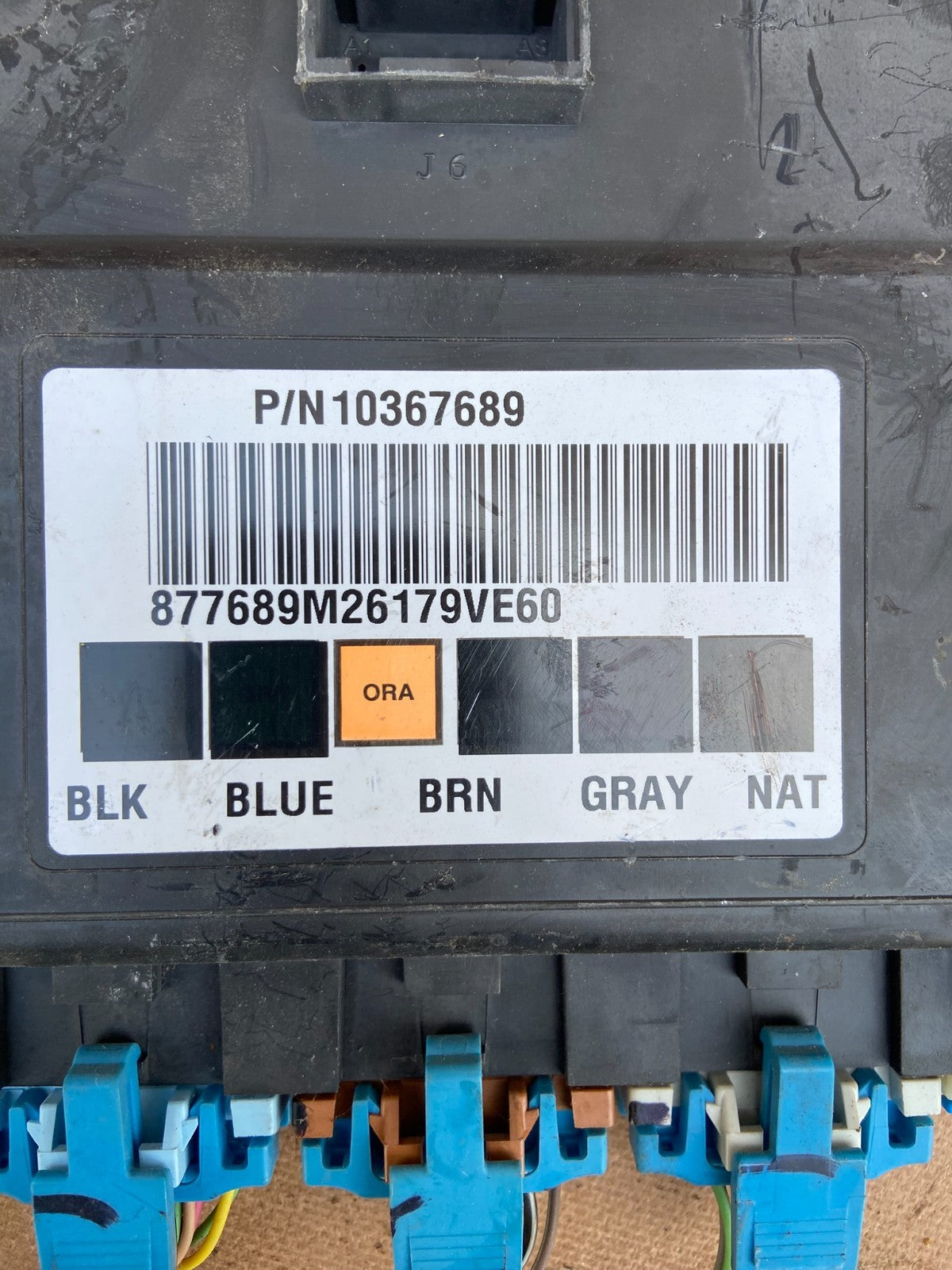 2003 - 2006 Chevrolet Avalanche Silverado Body Control BCM Module AD2900 DW2