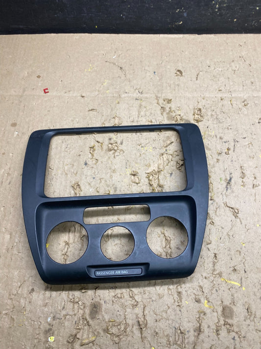2016 2017 2018 Volkswagen Jetta Panel Radio Climate Control Bezel Trim u5840 DG0