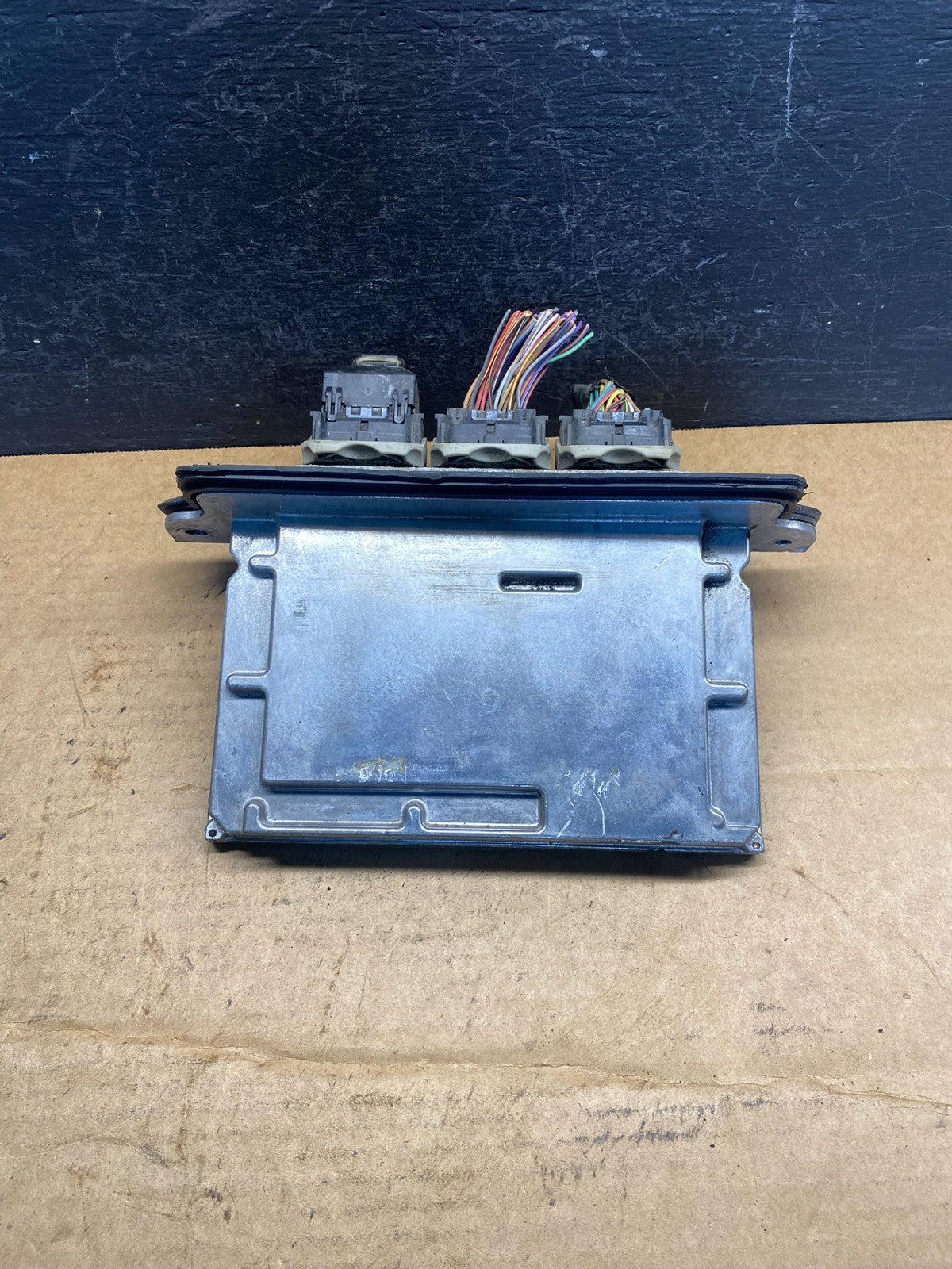 2004 Ford Explorer Engine Control Unit ECU Computer Module AD7321 DG0