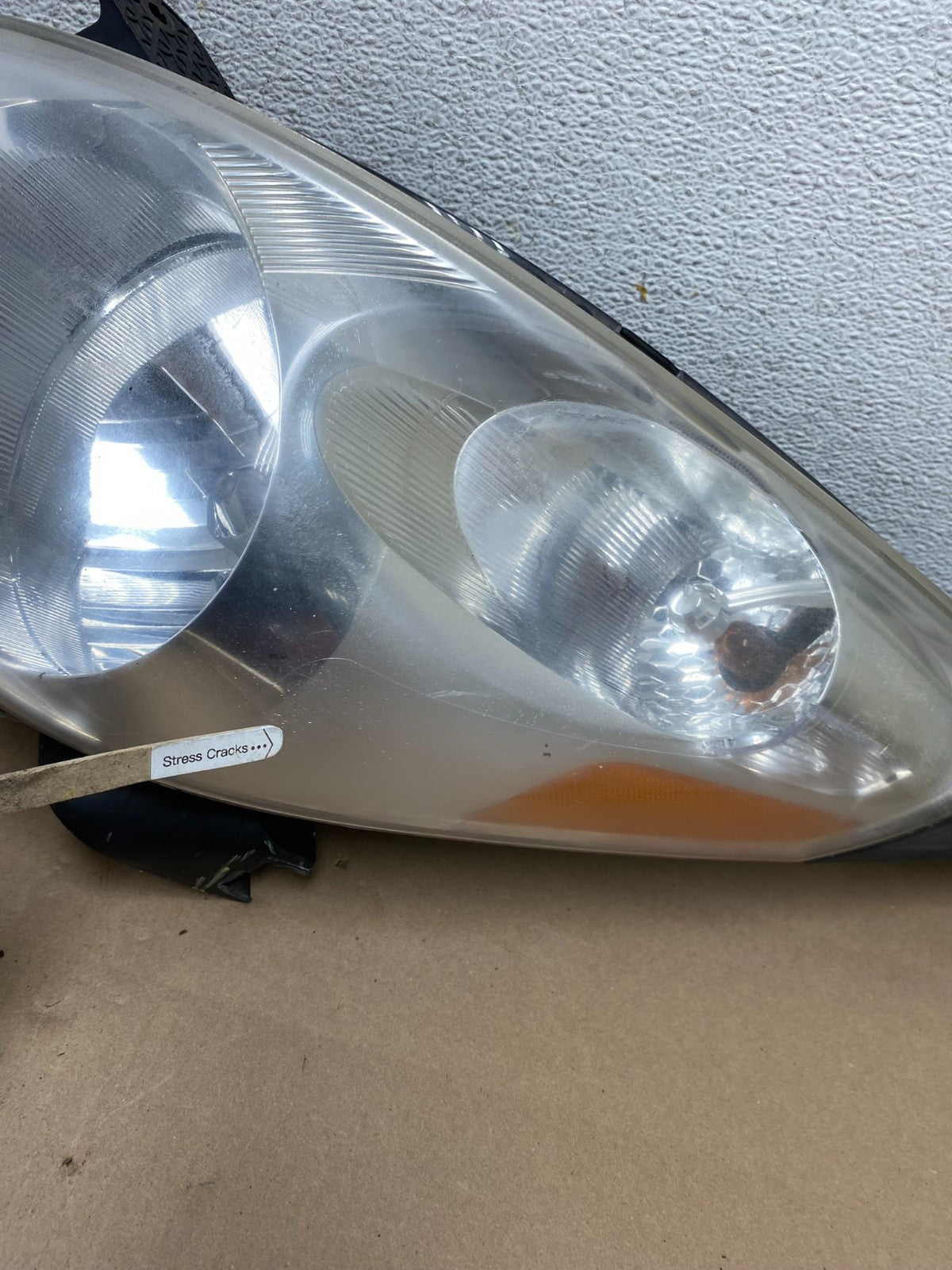 2013 to 2015 Chevrolet Spark Left Driver LH Halogen Headlight AG6620 DW4