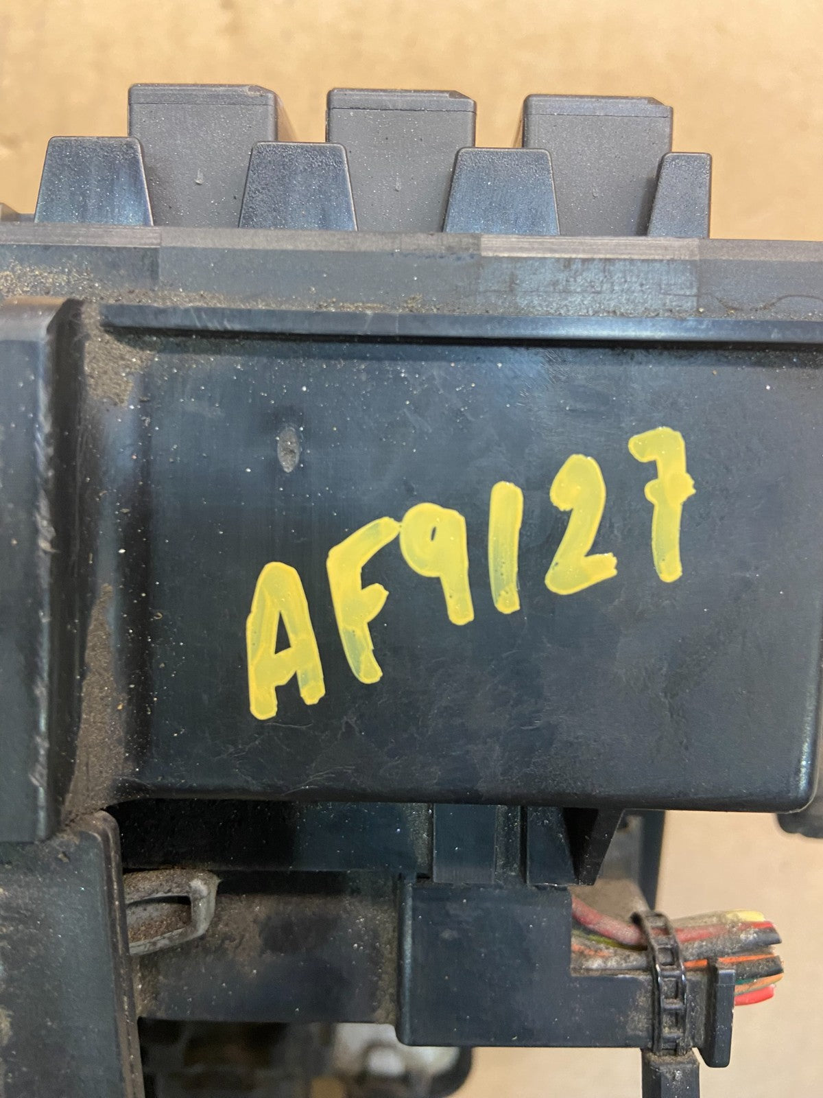 2006 Jeep Grand Cherokee Integrated Power Fuse Box BCM 04692085ab AF9127 DG7