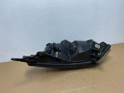 2013-2017 Chevrolet Traverse Right Passenger Side Halogen Headlight AB6847 DW6