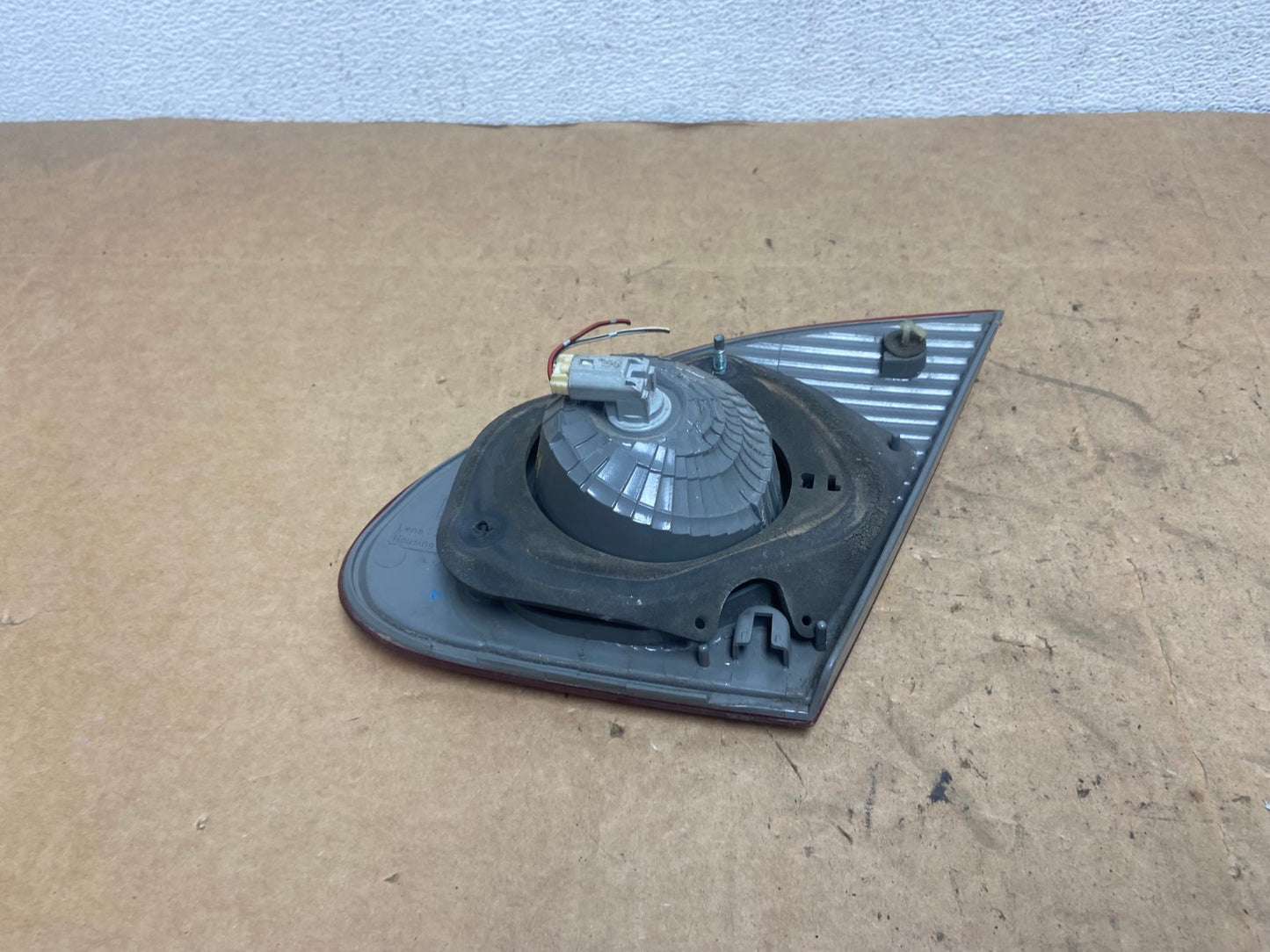 2003 - 2008 Toyota Corolla Inner Left Driver Lh Side Tail Light AD5262 LK5