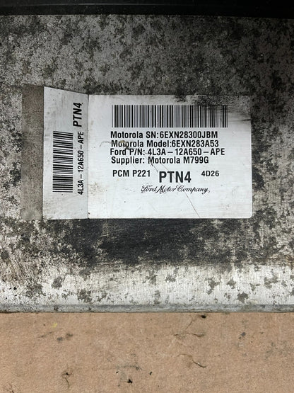 2004 Ford F-150 F150 5.4L Engine Control Unit ECU Computer Module W2335 DG3