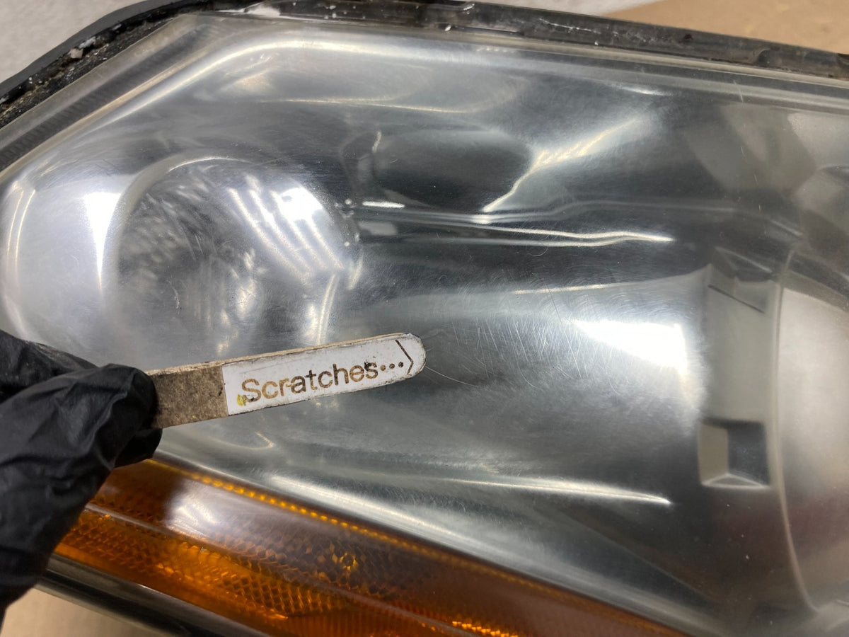 2003 to 2007 Nissan Murano Headlight Xenon HID Right Passenger AH6626 DW3
