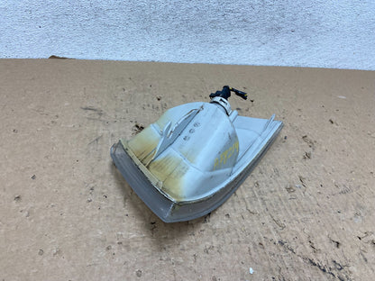 2001 to 2004 Volvo S40 Right Passenger Front Turn Signal AF8219 DG4