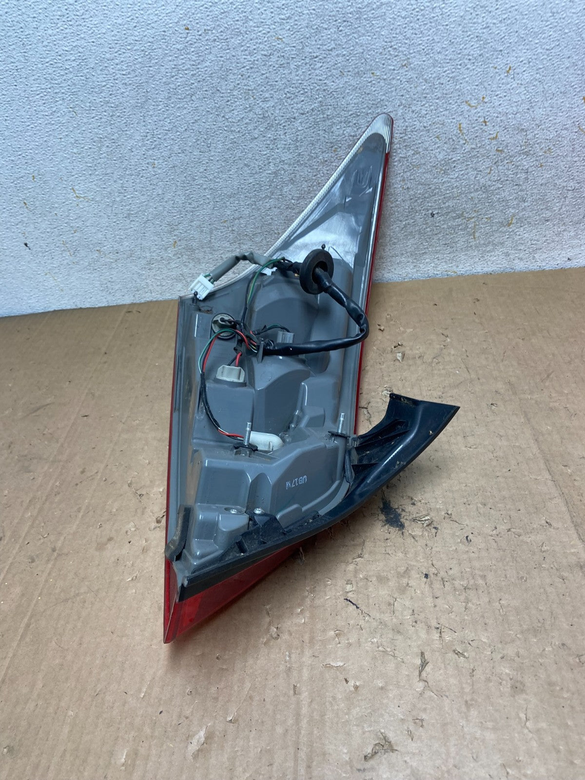 2009 2010 2011 Nissan Maxima Right Passenger RH Side Tail light AI9379 LK5