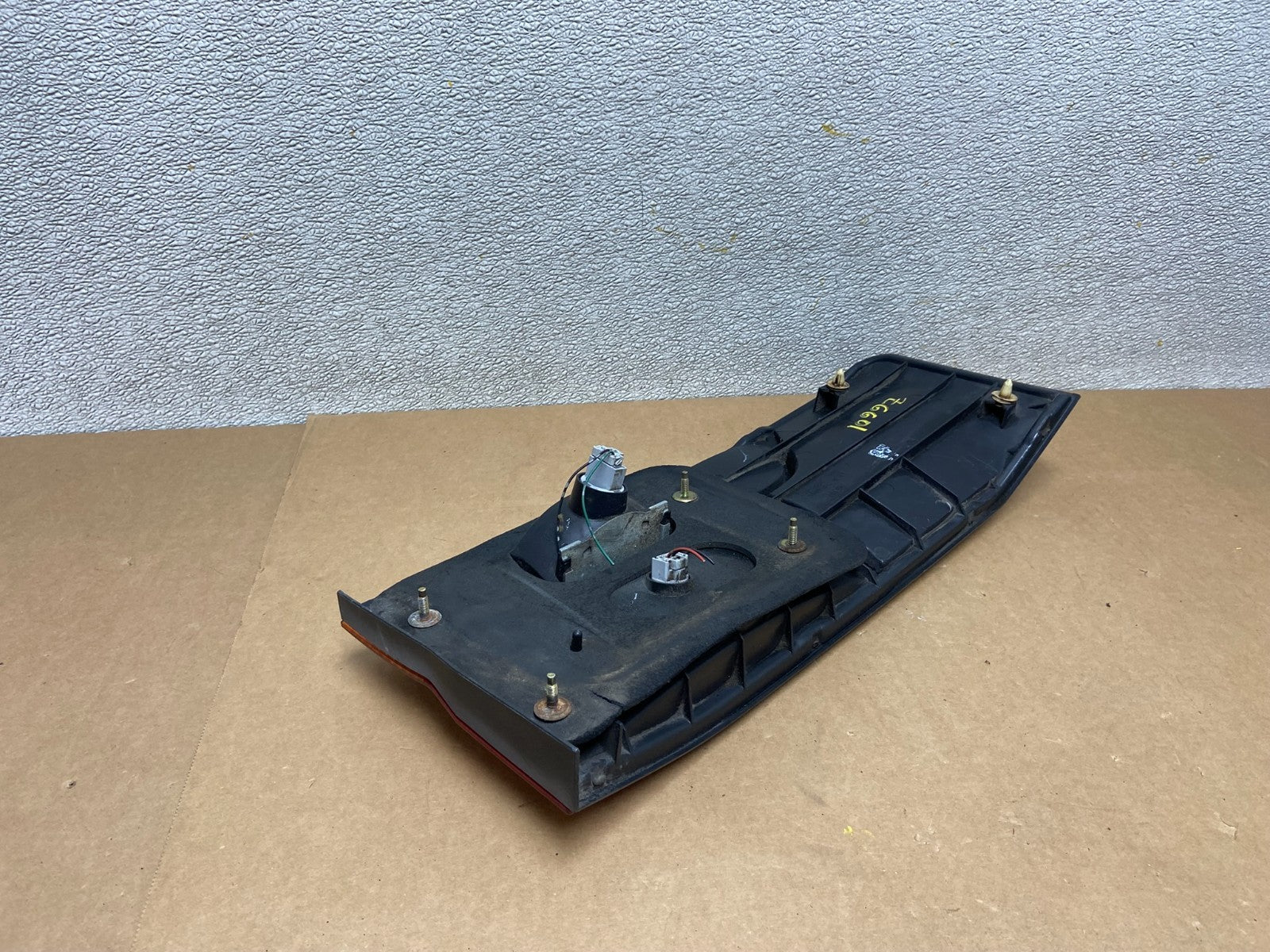 1999 2000 2001 Honda Odyssey Left Driver LH Tail Light Inner Oem Z6601 DW4