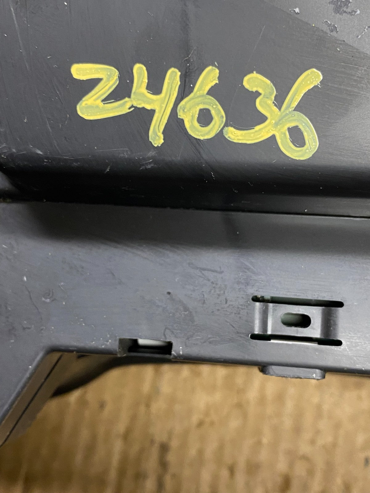 2015 Nissan Pathfinder Speedometer Cluster Gauge OEM  Z4636 DG7