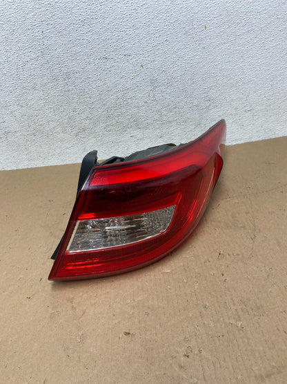 2015 2016 2017 Hyundai Sonata Right Passenger Rh Tail Light AD6517 DW0