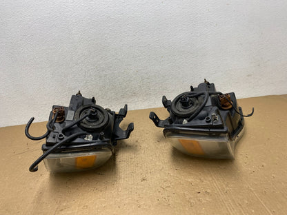 2007 - 2014 Ford Expedition Left+Right Side Headlights Halogen AG1430 DW11