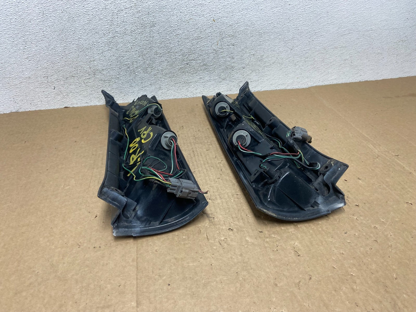 1997 1998 1999 2000 2001 Honda Crv Cr-v Left+Right Tail Lights AF97487