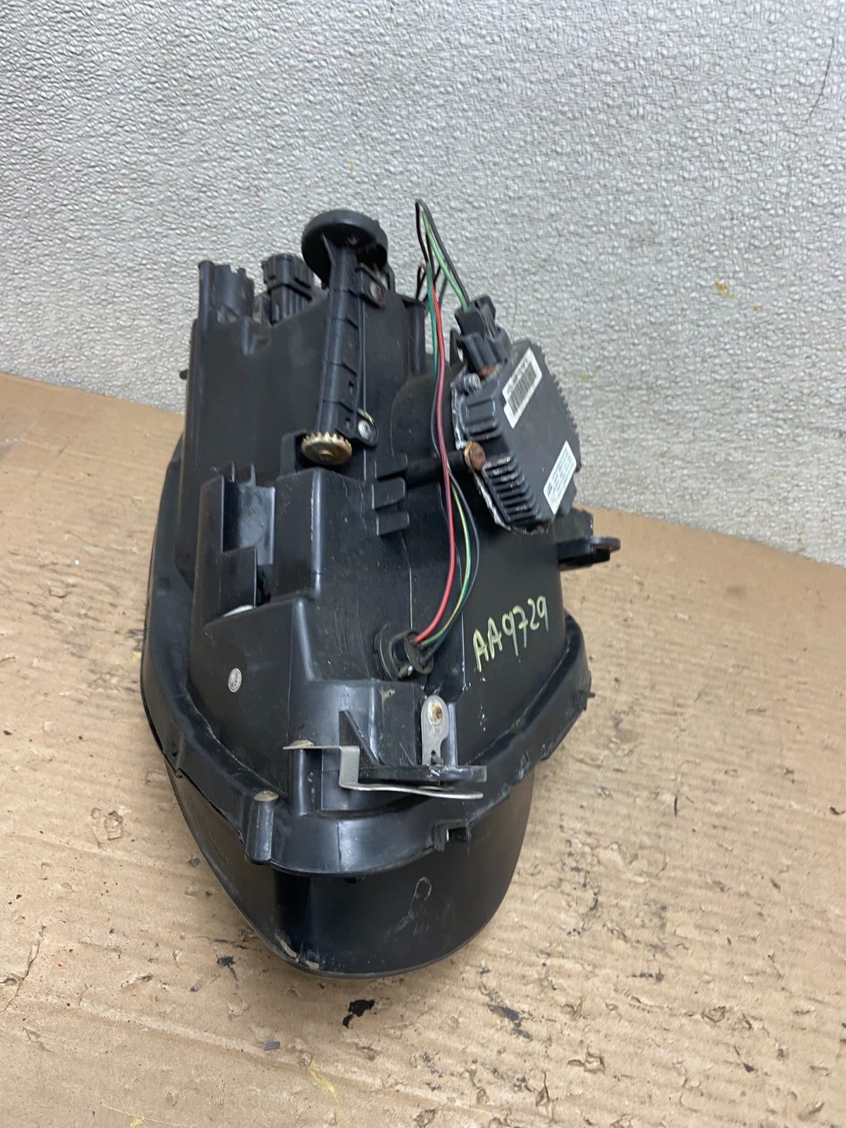 2005-2006 Infiniti G35 Right Passenger Hid Xenon Headlight Sedan Oem AA9729 DW8