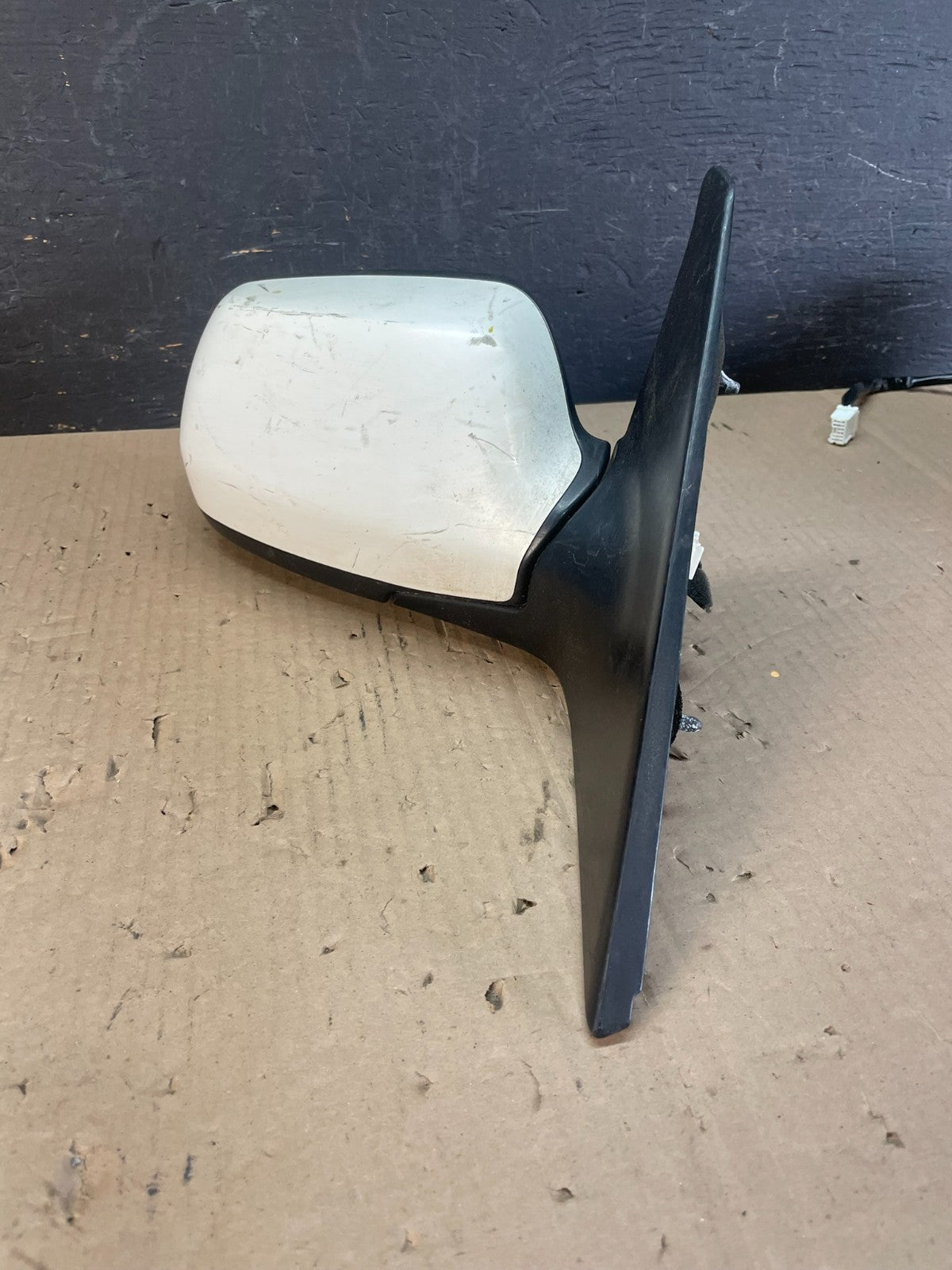 2004 to 2009 Mazda 3 Right Passenger RH Side View Door Mirror AE0693 DG1