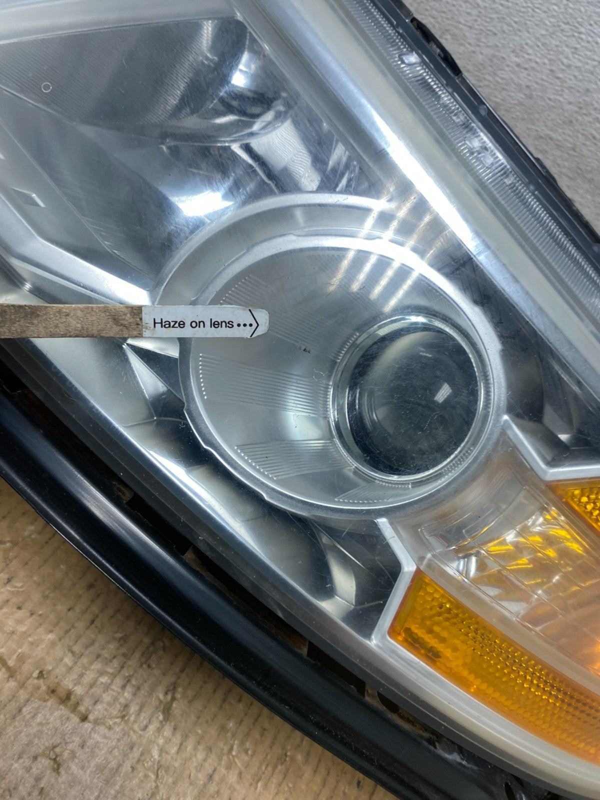 2011 to 2013 Honda Odyssey Front Left Driver LH Headlight Halogen AE1445 DW4
