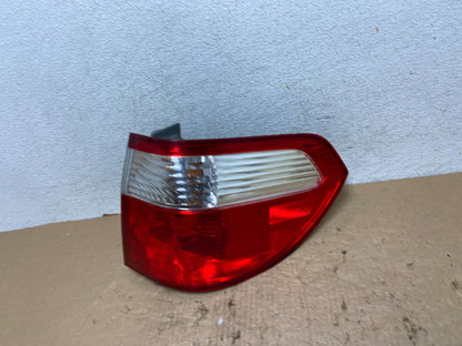 2005 2006 2007 Honda Odyssey Right Passenger RH Side Tail Light AF8362 DW1