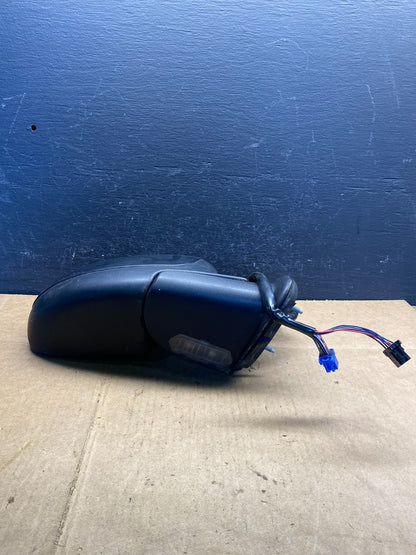 2003-2006 Chevrolet Tahoe Suburban Right Passenger Turn Door Mirror AD4819 DG3