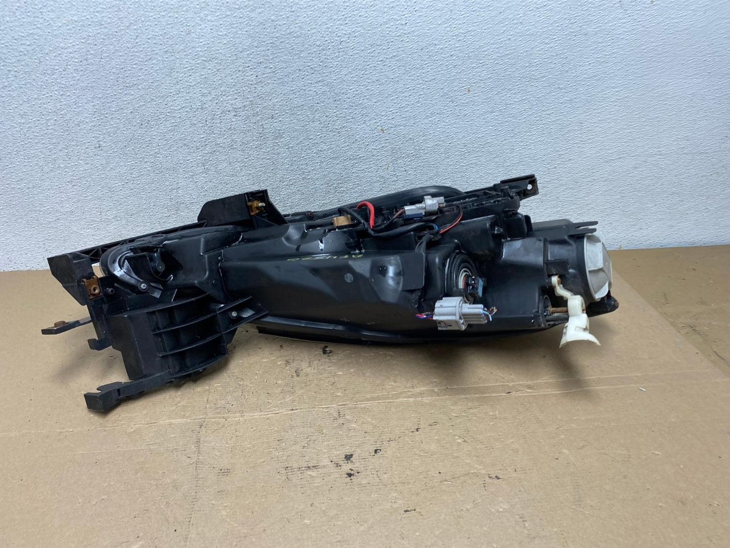 2009 - 2010 Mazda 6 Left Driver LH Side Halogen Headlight AF4520 LK5