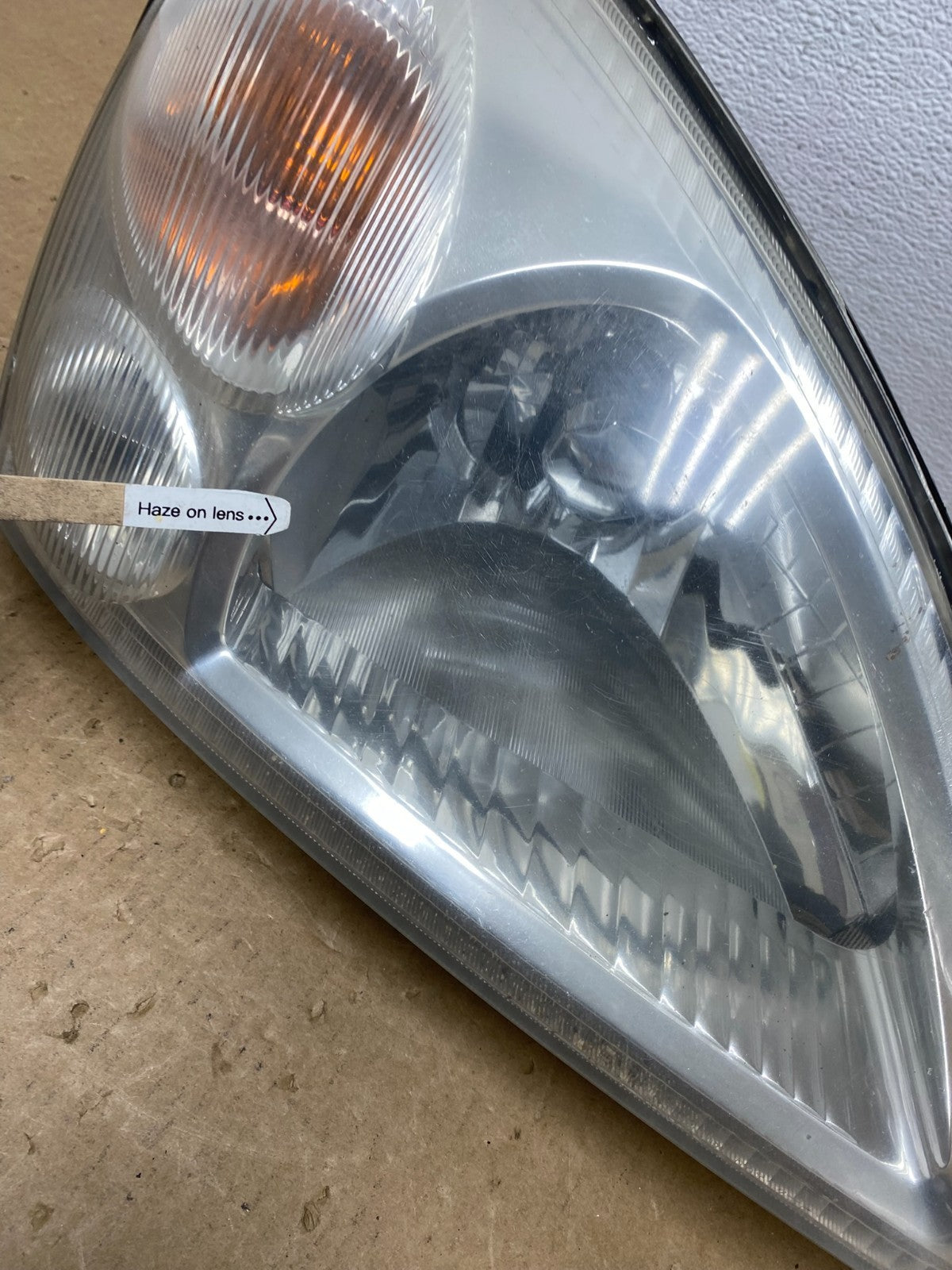 2002 to 2007 Suzuki Aerio Sedan Right Passenger  Halogen Headlight OEM ac1265 DG5