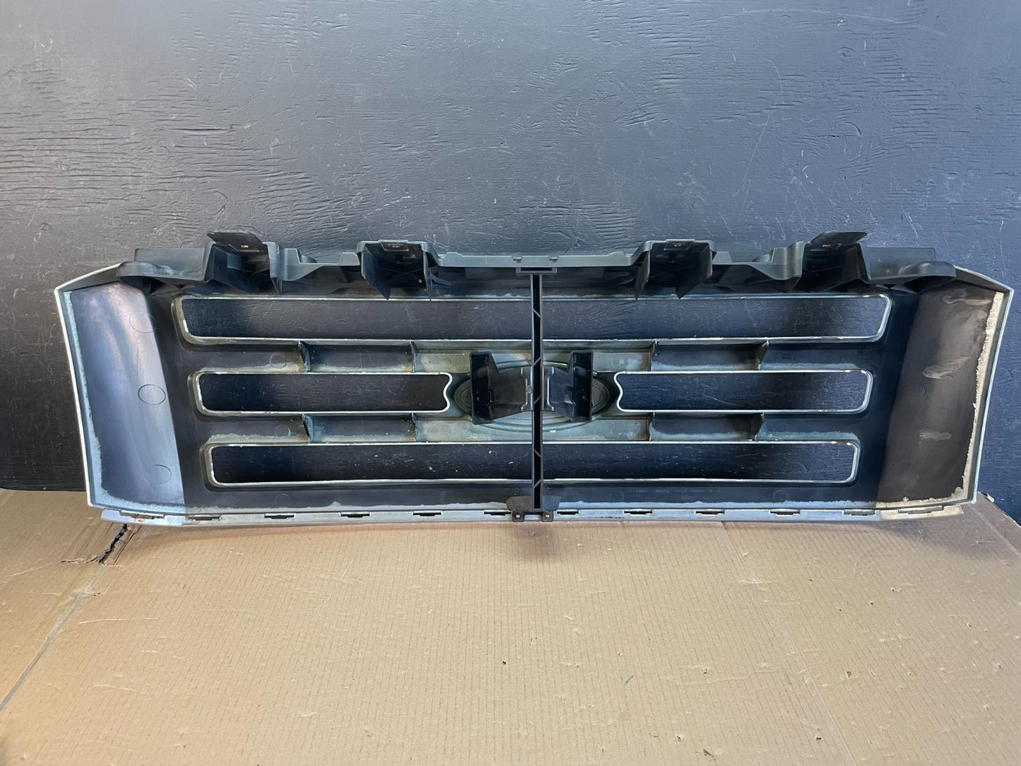 2007 to 2014 Ford Expedition Front Upper Chrome Grill Grille ae3585 DG3