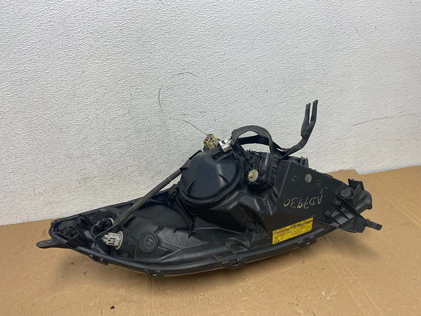 2006-2009 Toyota Prius Right Passenger Rh Side Headlight Xenon HID AD7930 DW5
