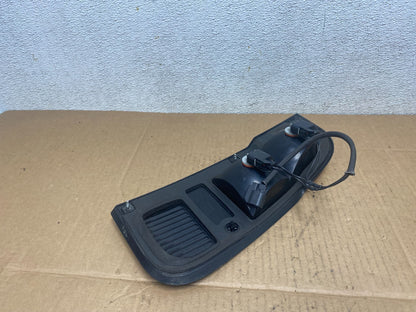 2003 to 2005 Lincoln Aviator Right Passenger Inner Tail Light Side M0826 DW4