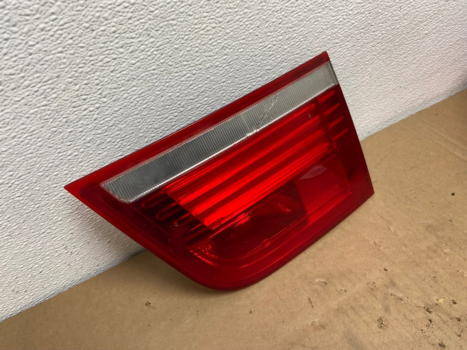 2007 to 2010 Bmw X5 E70 Right Passenger Rh Side Inner Tail Light AB6480 LK2