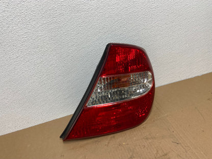 2002 2003 2004 Toyota Camry Tail Light Right Passenger Rh Side DEPO AB6411 DW2