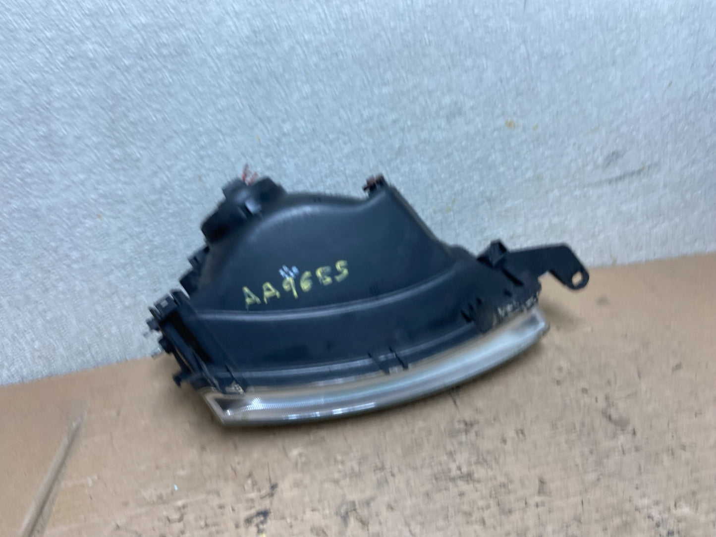 1999-2001 Toyota Solara Left Driver LH Halogen Headlight AA9685 DW6
