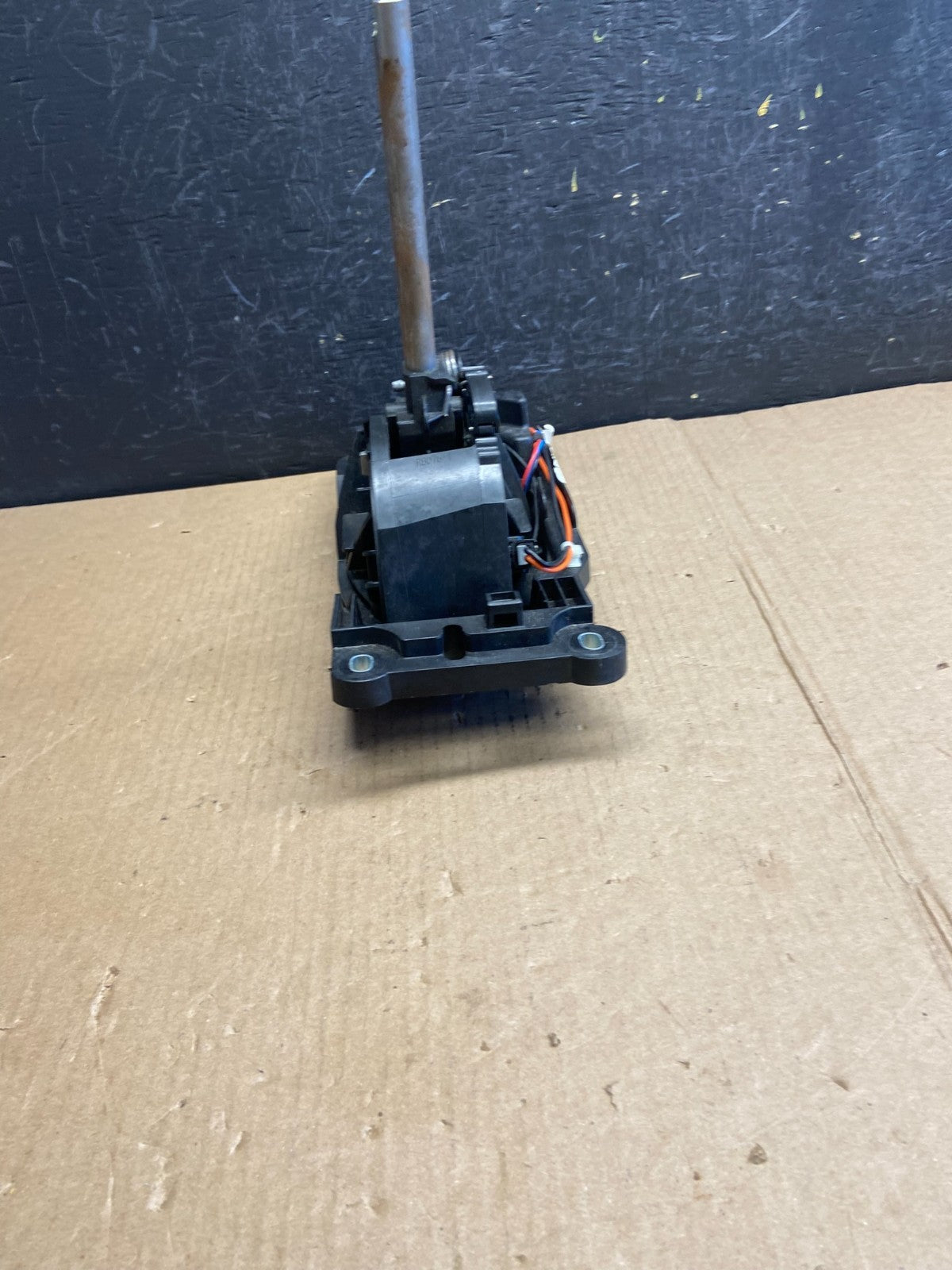 2008 to 2011 Lincoln MKS 3.7L Gear Shift Shifter Select Selector AE44431