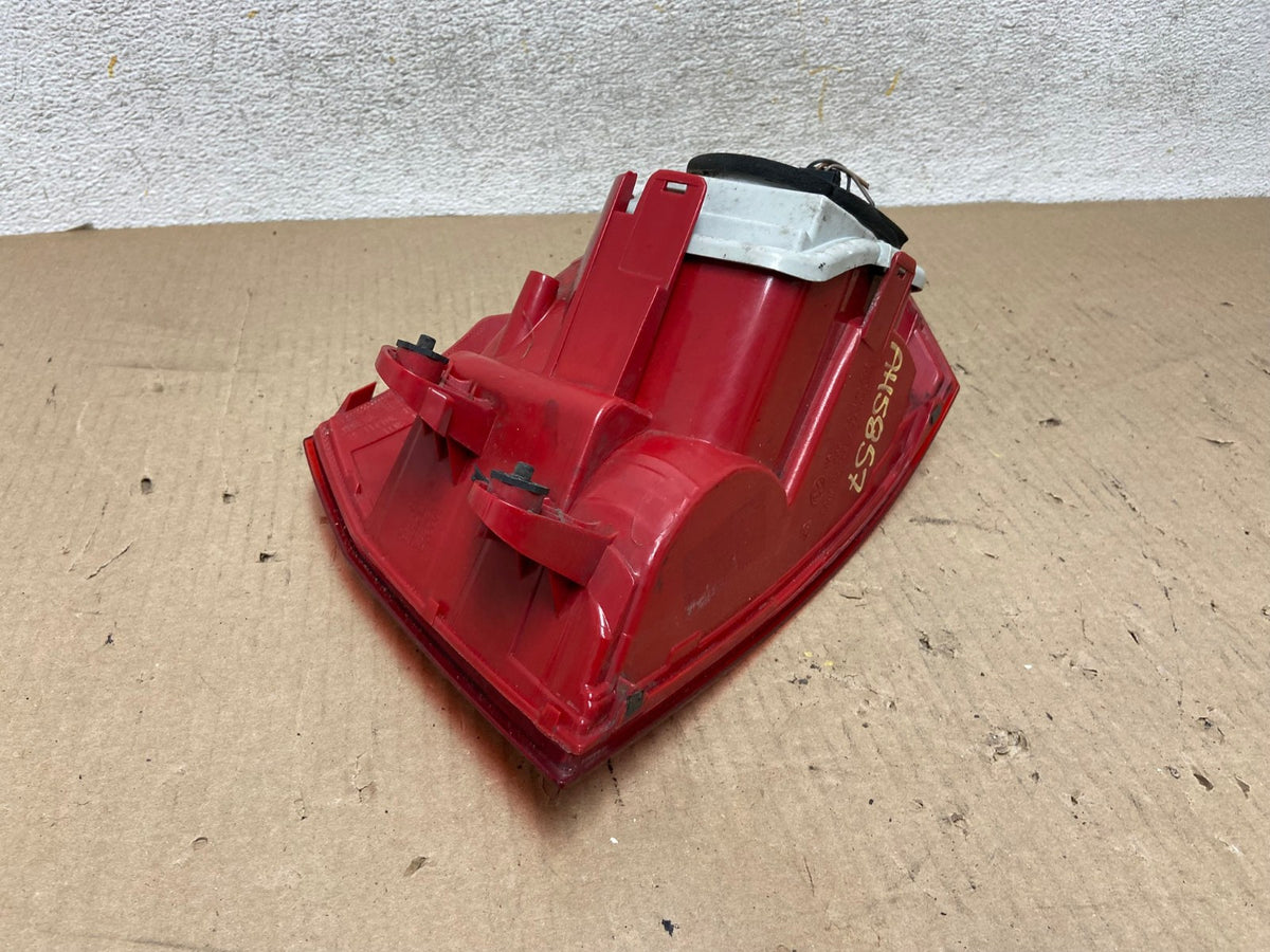 2012 to 2015 Volkswagen Passat Left Driver Lh Side Tail light AH5857 LK5