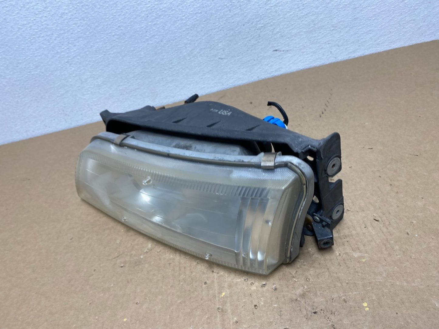 1997 to 1999 Nissan Maxima Left Driver LH Side Headlight Halogen OEM AC1208 DW1